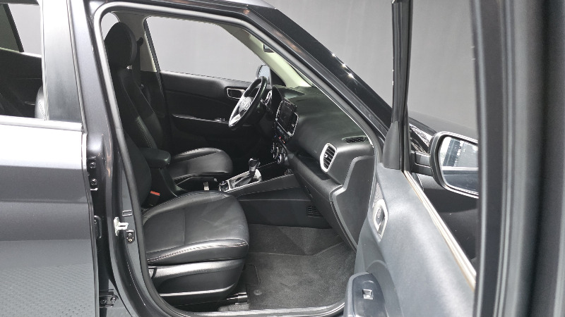 car Hyundai Venue id338901 photo #11