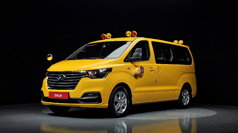 car Hyundai Grand Starex id338951 main photo