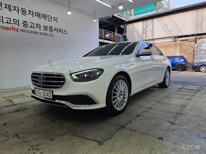 car Mercedes E-Class id339189 main photo