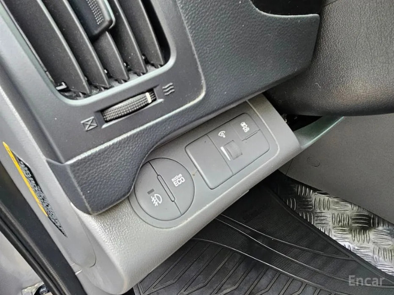 car Hyundai Grand Starex id339400 photo #15