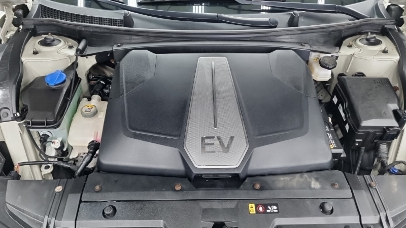 car KIA EV6 id339432 photo #6