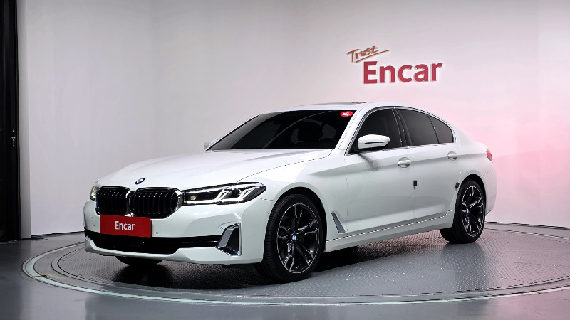 car BMW 5 Series id339725 main photo