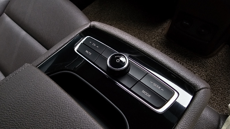 car KIA K7 id339811 photo #28