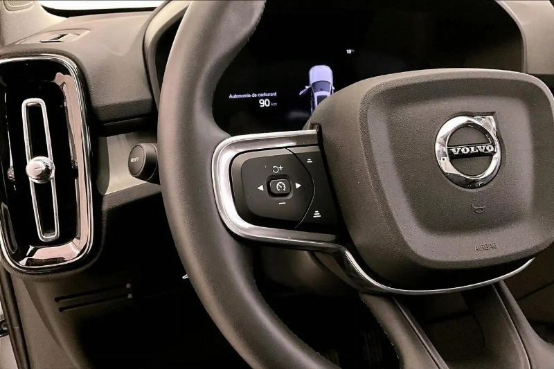 car Volvo XC40 id339855 photo #20