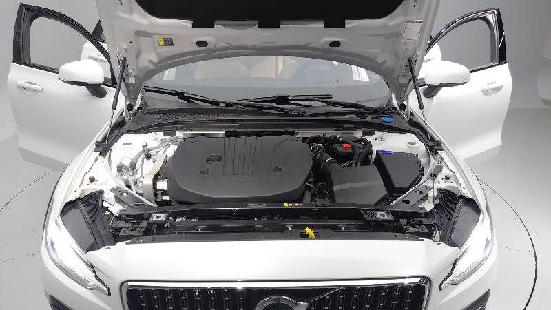 car Volvo V60 id339922 photo #6