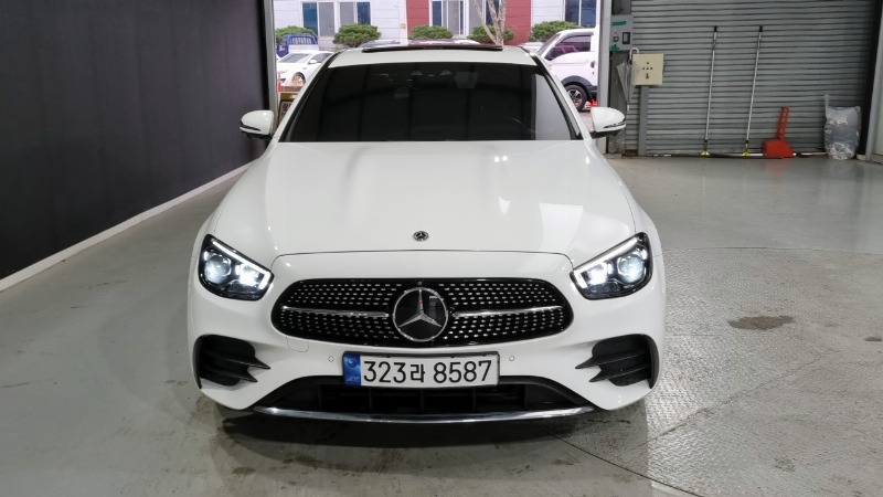 car Mercedes E-Class id340156 main photo