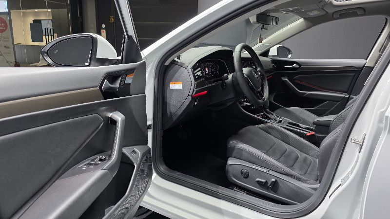 car Volkswagen Jetta id340194 photo #10