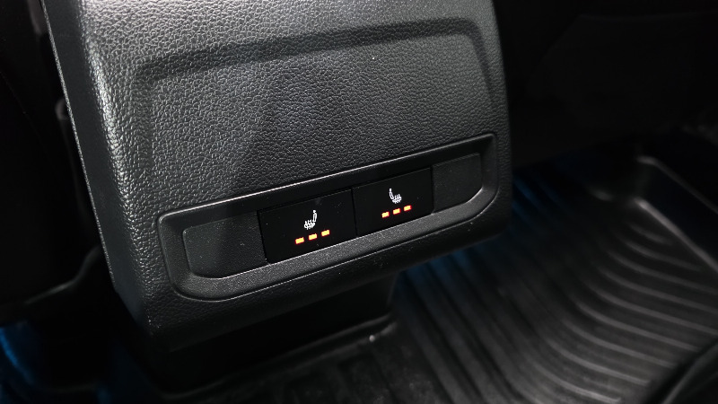 car Volkswagen Jetta id340200 photo #19