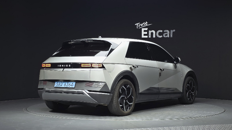 car Hyundai IONIQ 5 id340277 photo #2