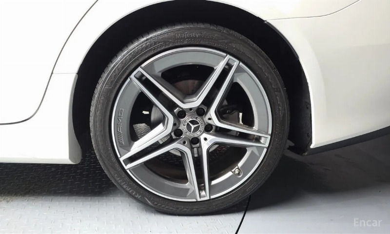 car Mercedes CLS-Class id340483 photo #21