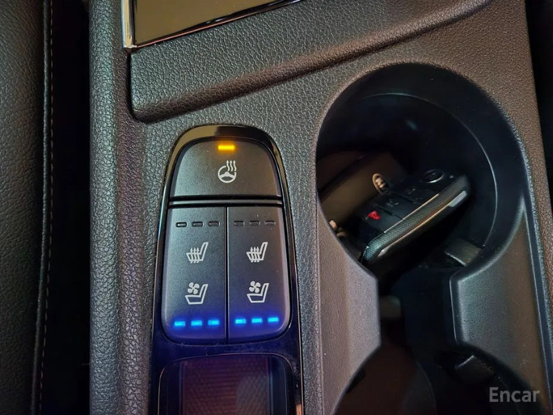 car KIA Niro id340636 photo #16
