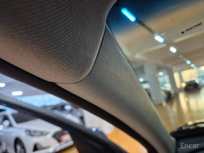 car KIA Niro id340636 photo #17
