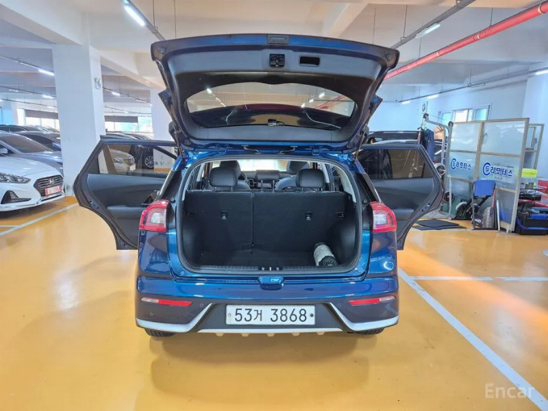 car KIA Niro id340636 photo #6
