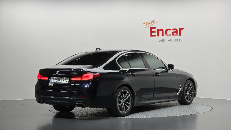 car BMW 5 Series id340718 photo #2