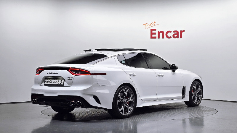 car KIA Stinger id340804 photo #2