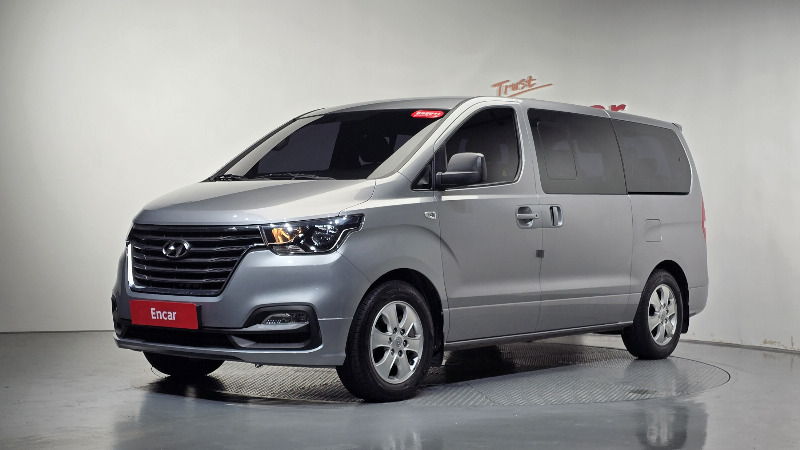 car Hyundai Grand Starex id340876 main photo