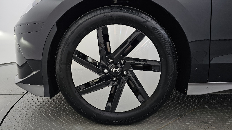 car Hyundai IONIQ 6 id340881 photo #5