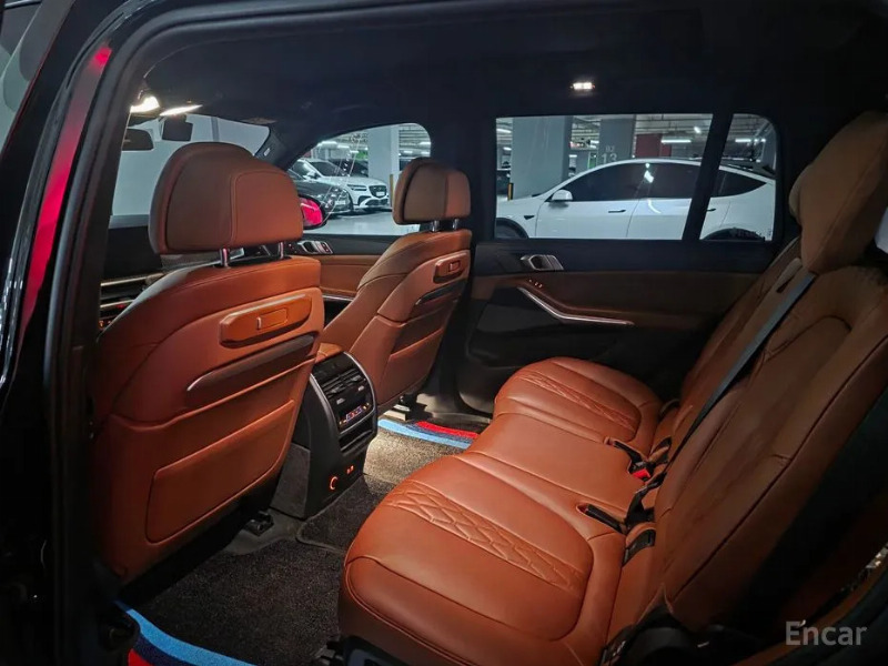 car BMW X7 id340943 photo #8