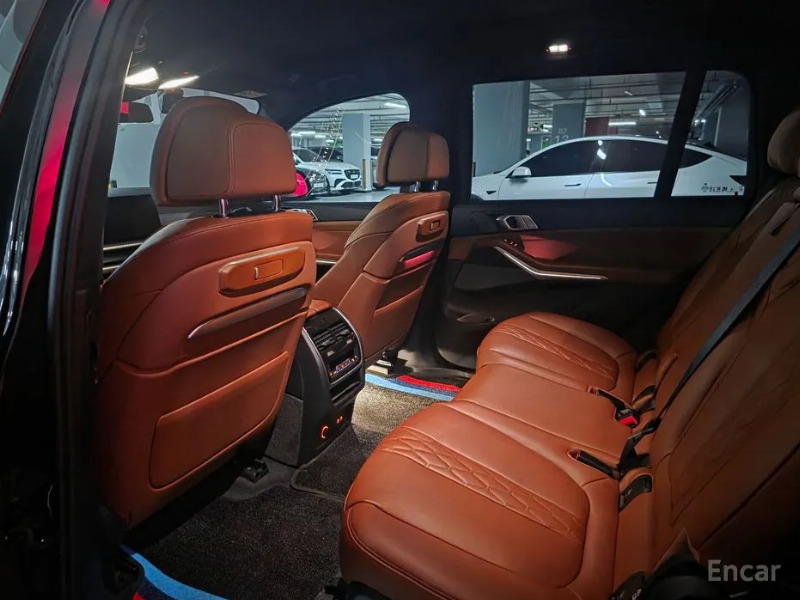 car BMW X7 id340943 photo #9