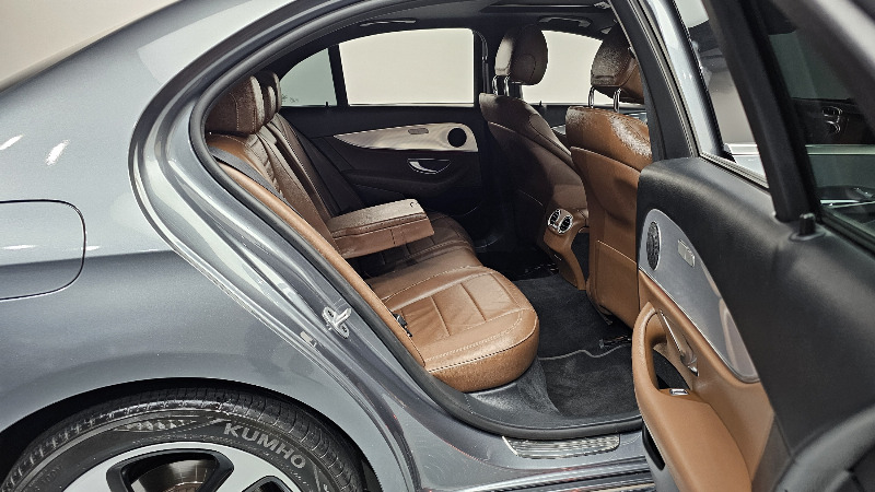 car Mercedes E-Class id341006 photo #11