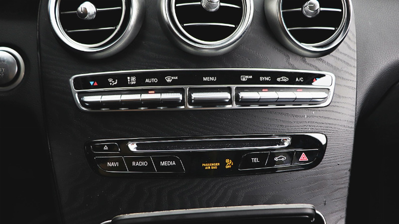 car Mercedes GLC id341046 photo #11