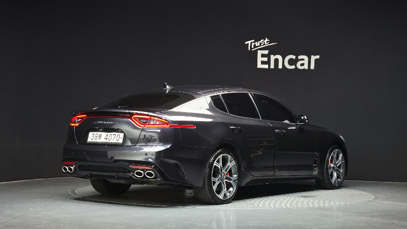car KIA Stinger id341775 photo #2