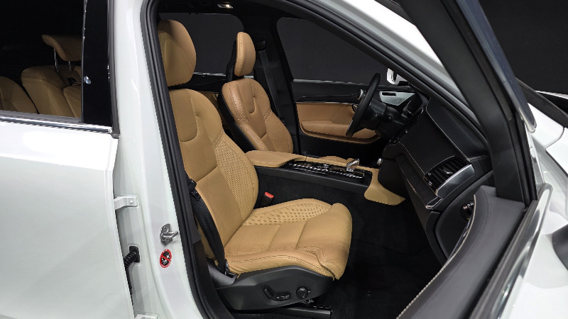 car Volvo XC90 id341987 photo #11