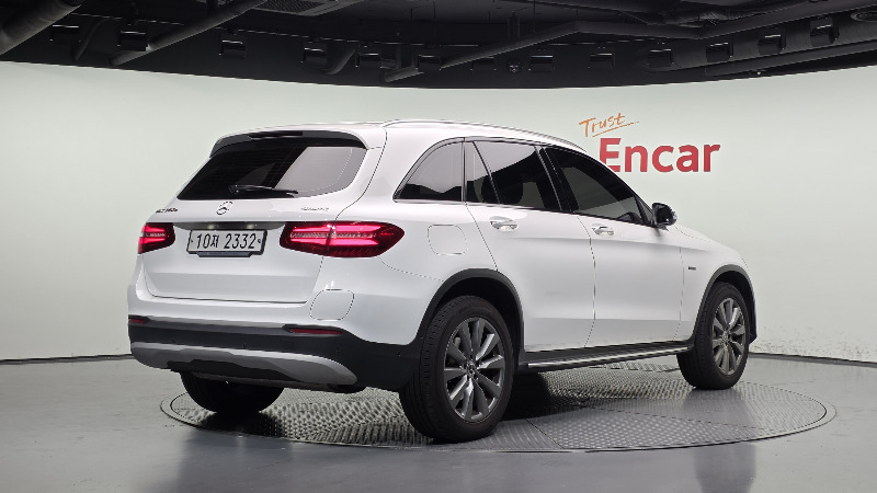 car Mercedes GLC id342074 photo #2