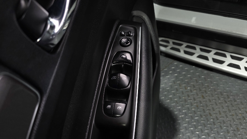 car Renault Samsung QM6 id342148 photo #17