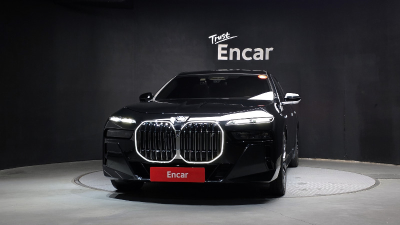 car BMW i7 id342181 photo #3