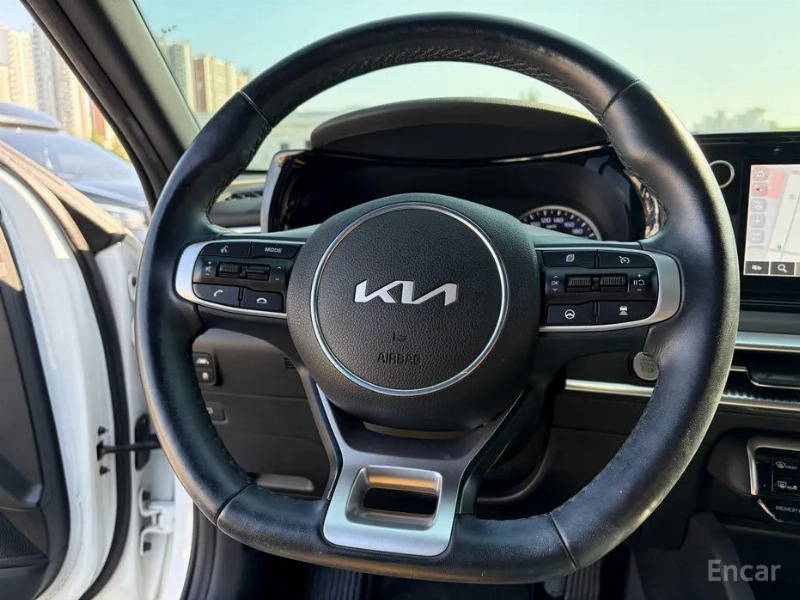car KIA K5 id342189 photo #9