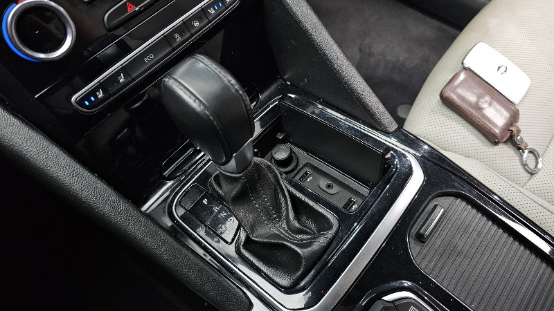 car Renault Samsung SM6 id342277 photo #9