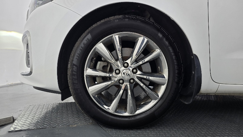 car KIA Carnival id342464 photo #5