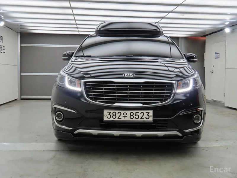 car KIA Carnival id342480 photo #2