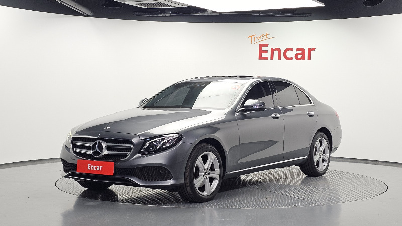 car Mercedes E-Class id342788 main photo