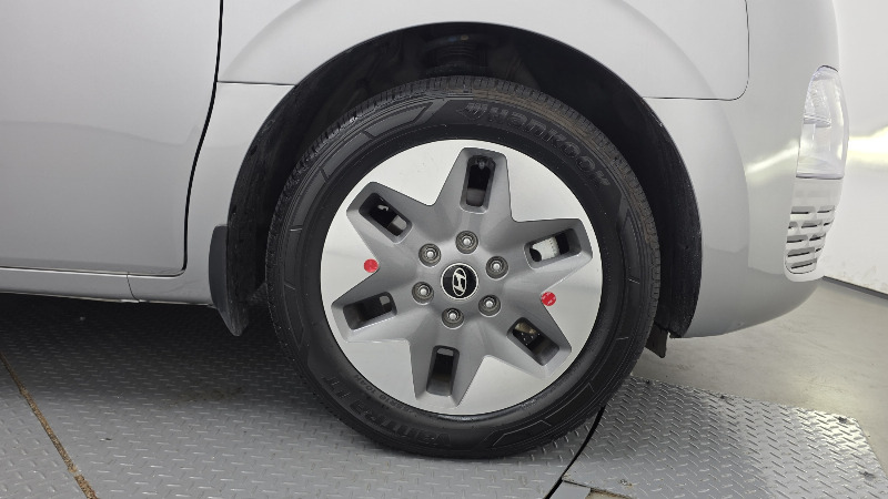 car Hyundai Staria id342808 photo #21