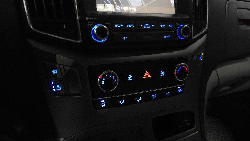 car Hyundai Grand Starex id342888 photo #17