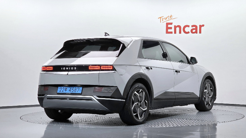 car Hyundai IONIQ 5 id342952 photo #2