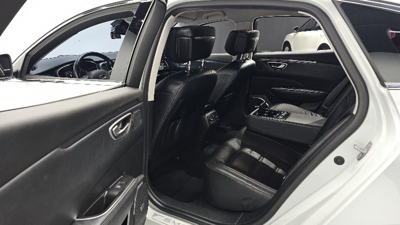 car Renault Samsung SM6 id342979 photo #12