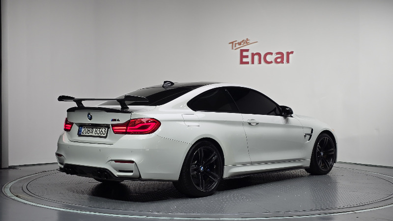 car BMW M4 id343031 photo #2