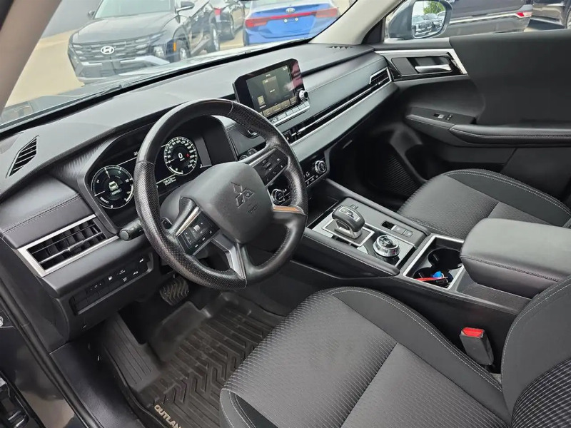 car Mitsubishi Outlander id343111 photo #17