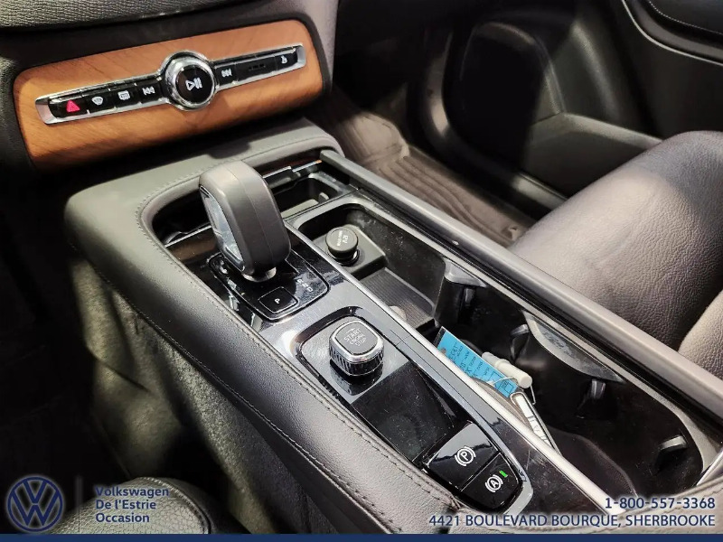 car Volvo XC90 id343151 photo #20