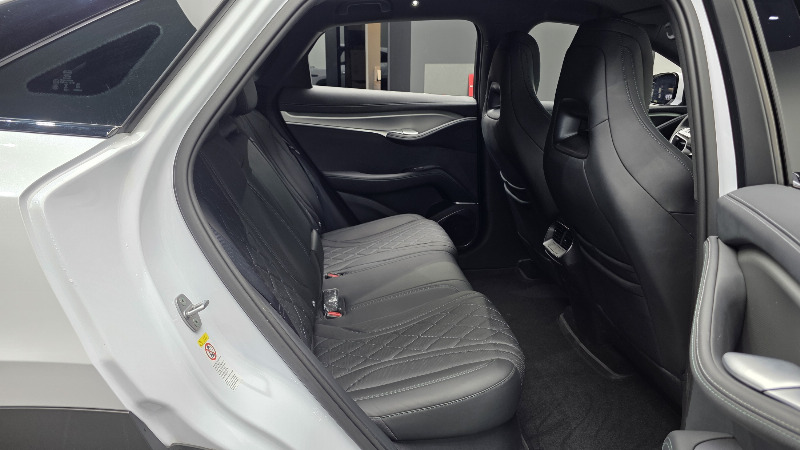 car Byd Sealion 07 id343262 photo #12