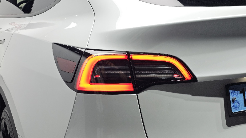car Tesla Model Y id343337 photo #23