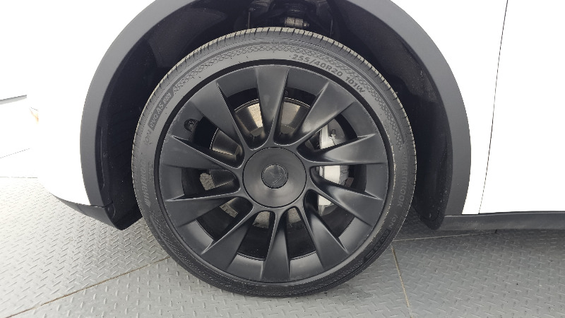 car Tesla Model Y id343337 photo #5