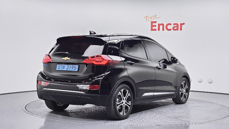 car Chevrolet Bolt id343359 photo #2