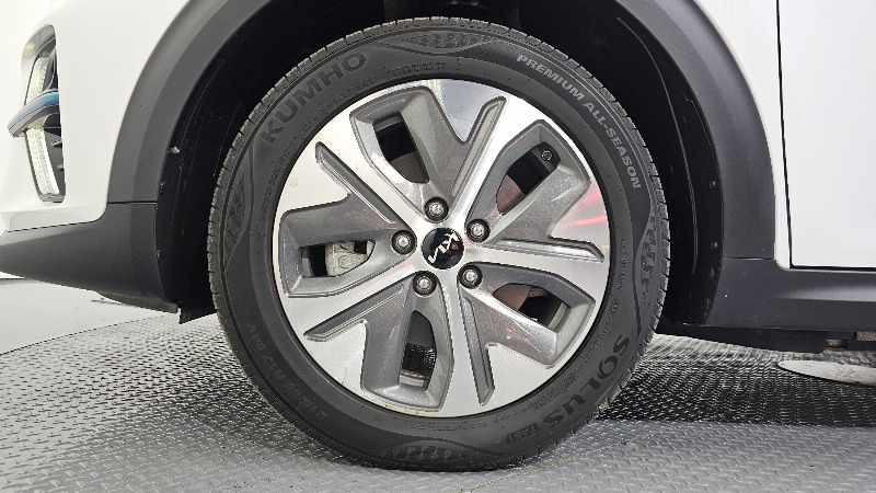 car KIA Niro id343360 photo #5