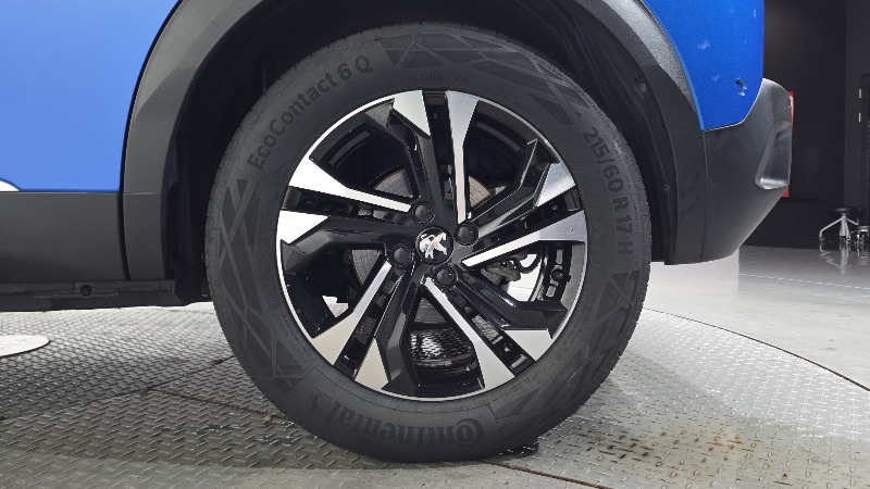 car Peugeot e2008 id343370 photo #21