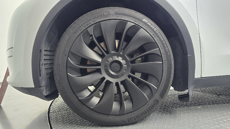 car Tesla Model Y id343397 photo #5