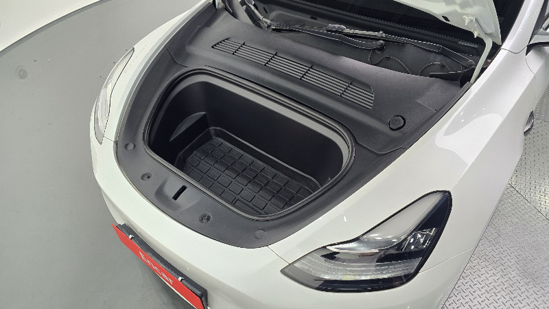 car Tesla Model Y id343397 photo #6